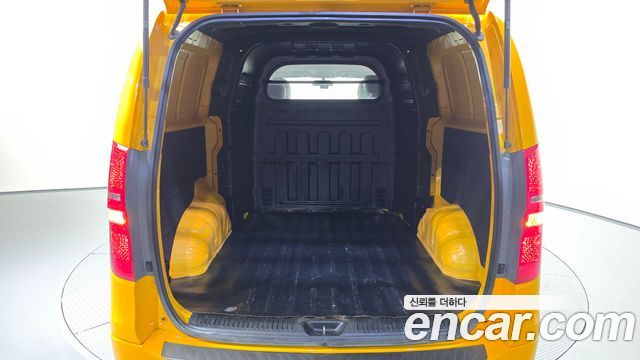 Hyundai Starex 2019 — photo 20