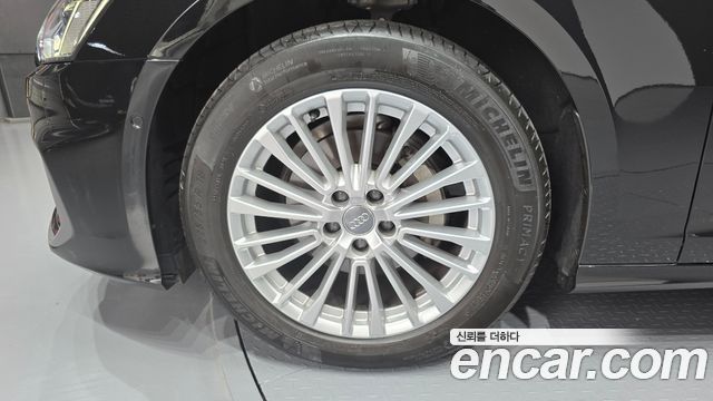 Audi A6 2021 — photo 5