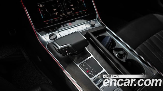 Audi A6 2021 — photo 9