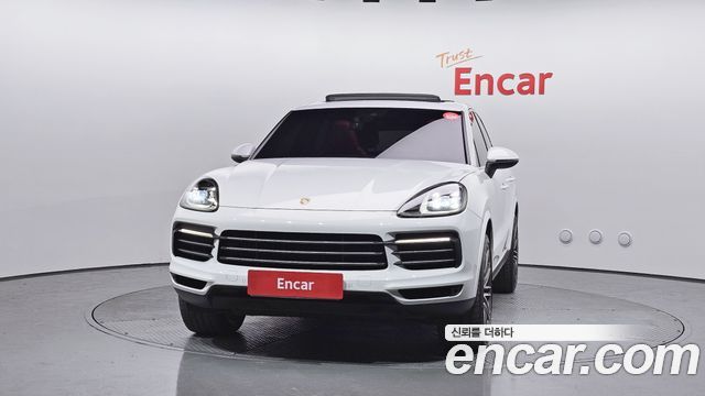 Porsche Cayenne 2020 — photo 3