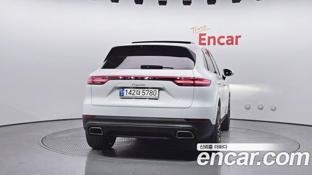Porsche Cayenne 2020 — photo 4