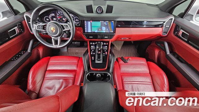 Porsche Cayenne 2020 — photo 7