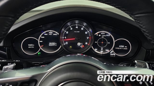 Porsche Cayenne 2020 — photo 8