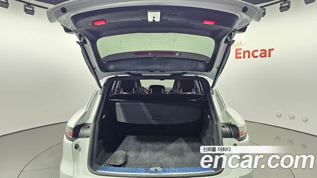 Porsche Cayenne 2020 — photo 20
