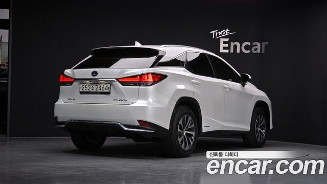 Lexus RX 2021 — photo 2