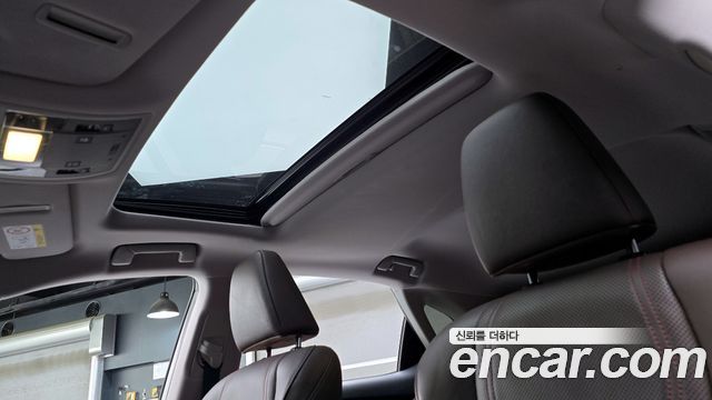 Lexus RX 2021 — photo 18