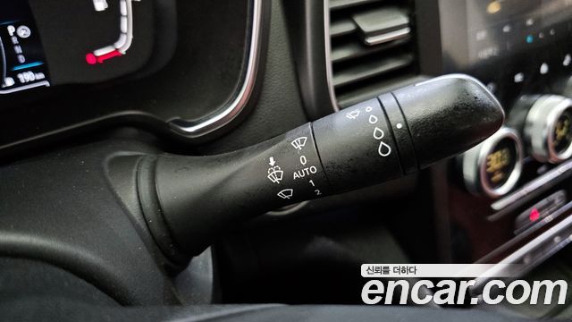 Renault Korea SM6 2021 — photo 16