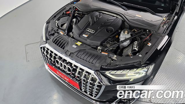 Audi A8 2021 — photo 5