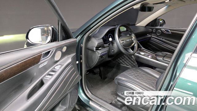 Genesis GV80 2020 — photo 10