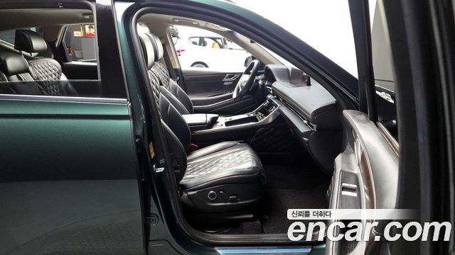 Genesis GV80 2020 — photo 11