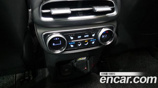 Genesis GV80 2020 — photo 19