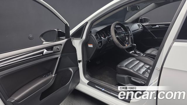 Volkswagen Golf 2016 — photo 10