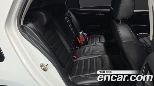 Volkswagen Golf 2016 — photo 12