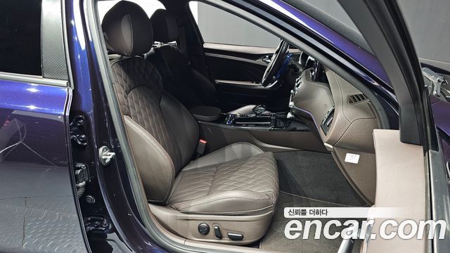 Kia Stinger 2022 — photo 12