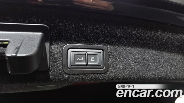 Audi A6 2020 — photo 20