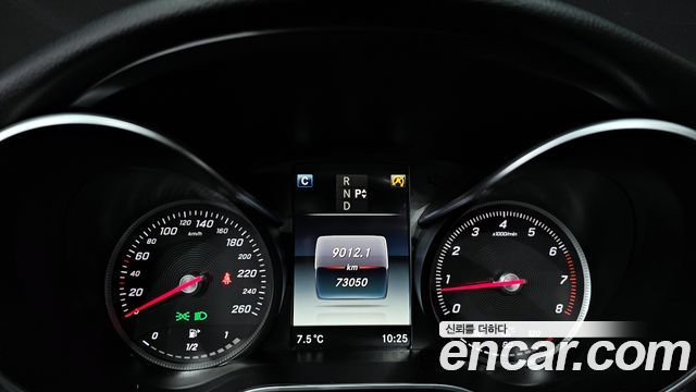 Mercedes-Benz C-Class 2017 — photo 8