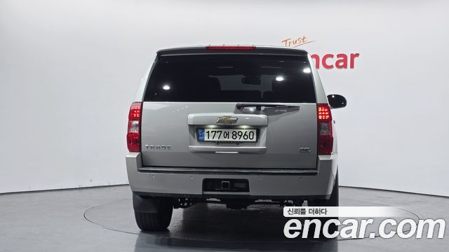 Chevrolet Tahoe 2008 — photo 4