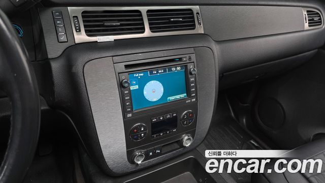 Chevrolet Tahoe 2008 — photo 14