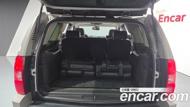 Chevrolet Tahoe 2008 — photo 20