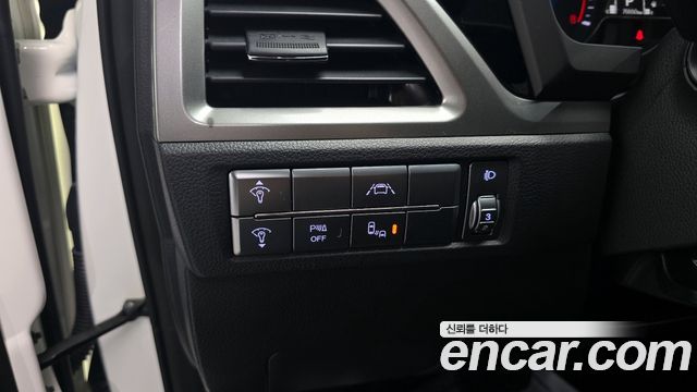 KG Mobility KORANDO 2023 — photo 14