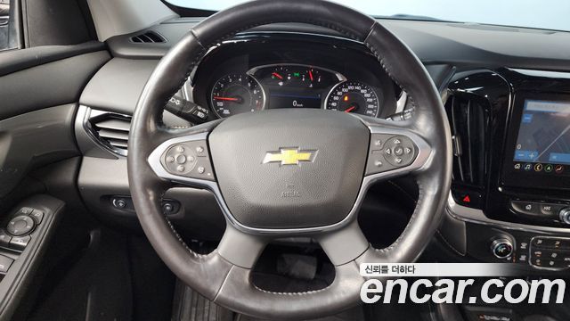 Chevrolet Korea Traverse 2021 — photo 13