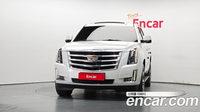 Cadillac Escalade 2020 — photo 3