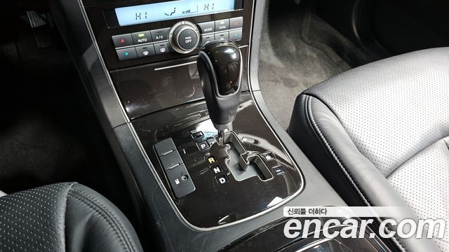 Kia OPIRUS 2008 — photo 9