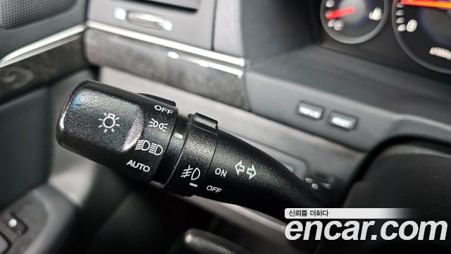 Kia OPIRUS 2008 — photo 18