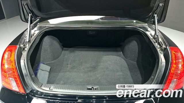 Kia OPIRUS 2008 — photo 20