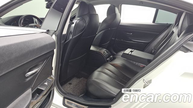 BMW 6-Series 2014 — photo 12