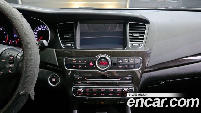 Kia K7 2013 — photo 17