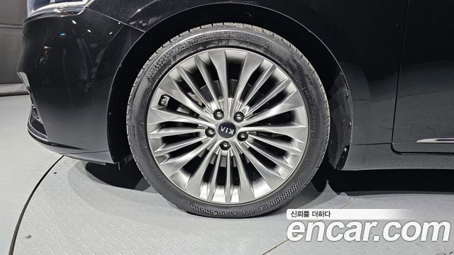 Kia K7 2019 — photo 5