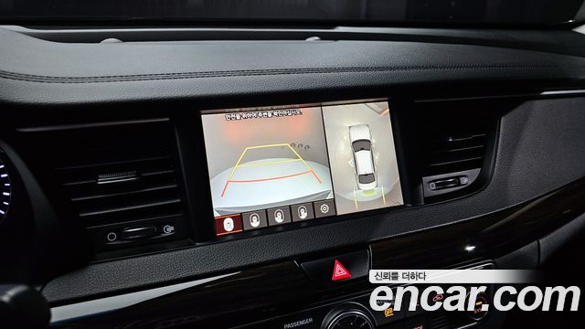 Kia K7 2019 — photo 16