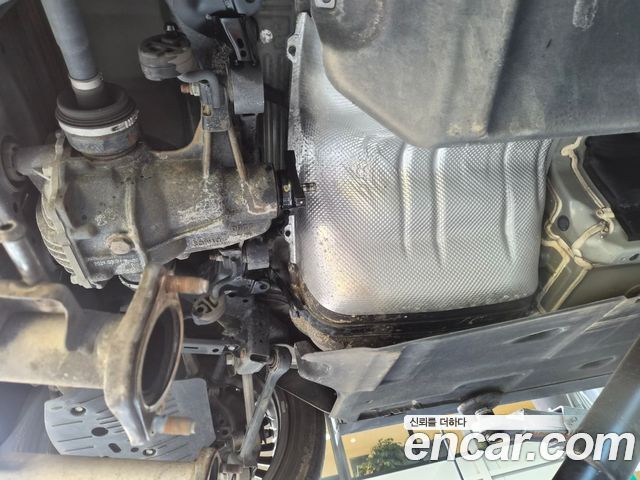 Genesis EQ900 2016 — photo 19
