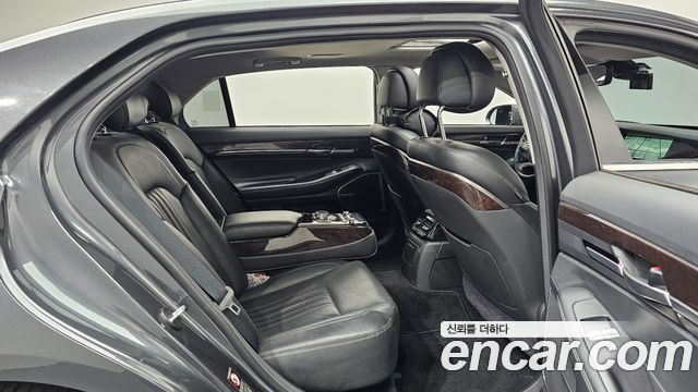Genesis EQ900 2018 — photo 12