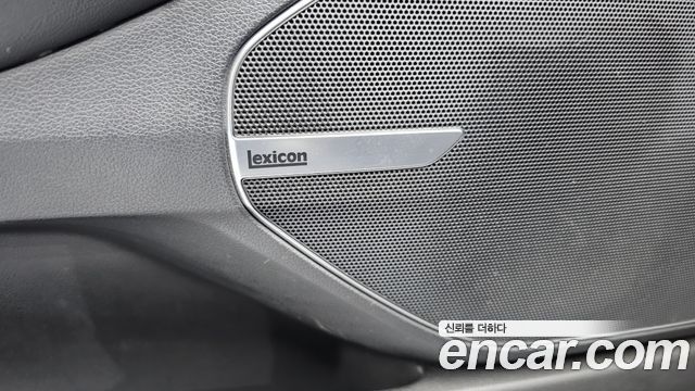 Genesis EQ900 2018 — photo 17