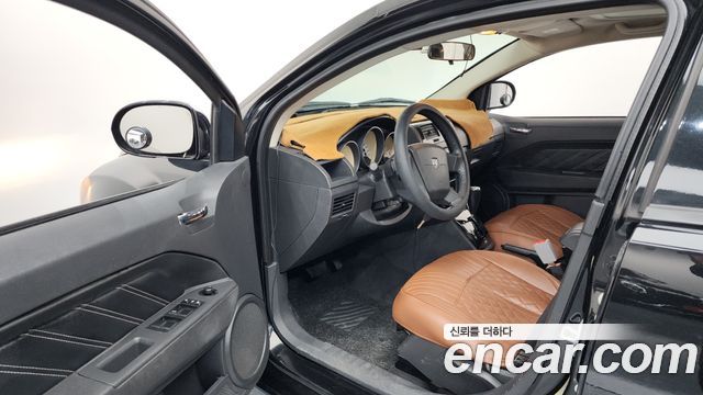 Dodge Caliber 2009 — photo 10