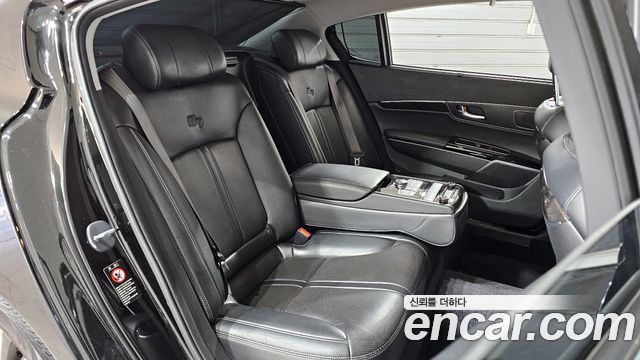 Kia K9 2017 — photo 12