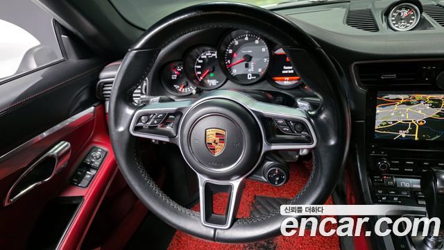 Porsche 911 2017 — photo 13