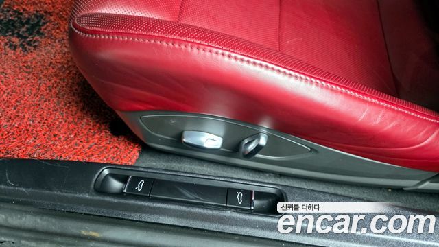 Porsche 911 2017 — photo 19