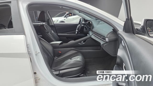 Hyundai AVANTE 2024 — photo 10