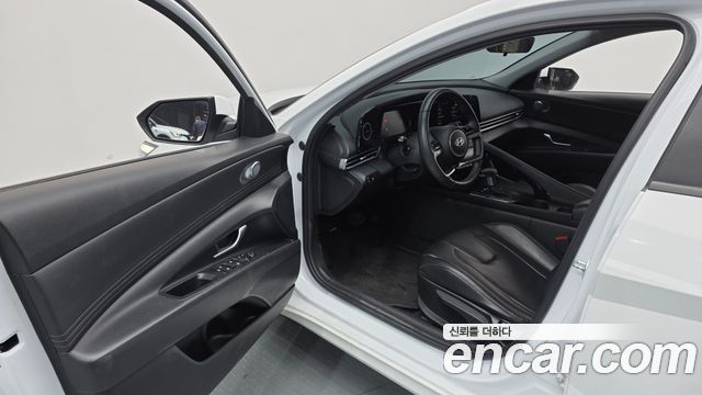 Hyundai AVANTE 2024 — photo 11