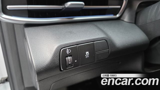 Hyundai AVANTE 2024 — photo 17