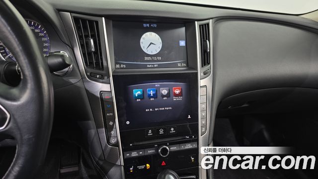 Infiniti Q50 2014 — photo 14