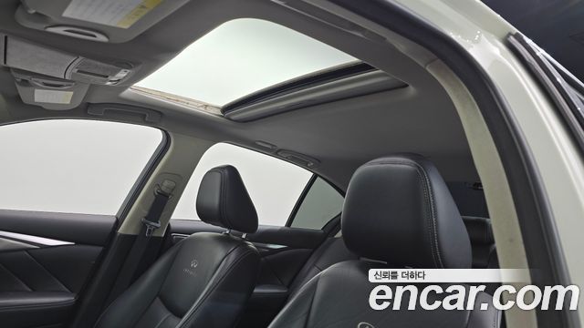 Infiniti Q50 2014 — photo 19