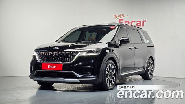 Kia Canival 2021 — photo 1