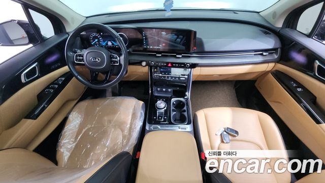 Kia Canival 2021 — photo 7