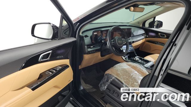 Kia Canival 2021 — photo 10