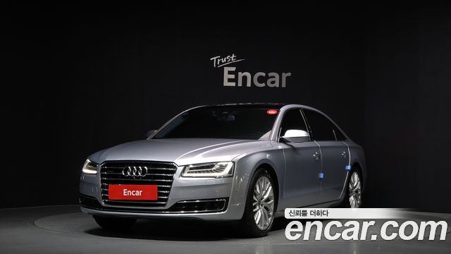 Audi A8 2015 — photo 1