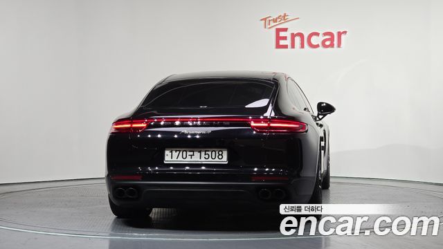 Porsche Panamera 2020 — photo 4